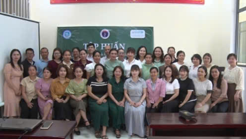 tập huấn khám sức khỏe định kỳ và sàng lọc phát triển trẻ em dưới 24 tháng tuổi